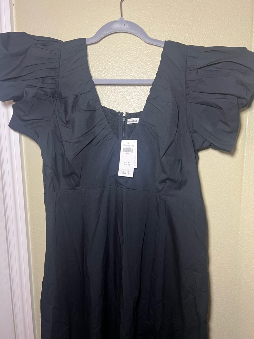 Abercrombie & Fitch Puff Sleeved Midi Dress - Picture 3 of 7